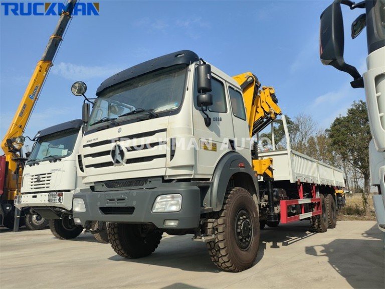BEIBEN 2638 6x6 caminhão de carga com guindaste de 8 toneladas