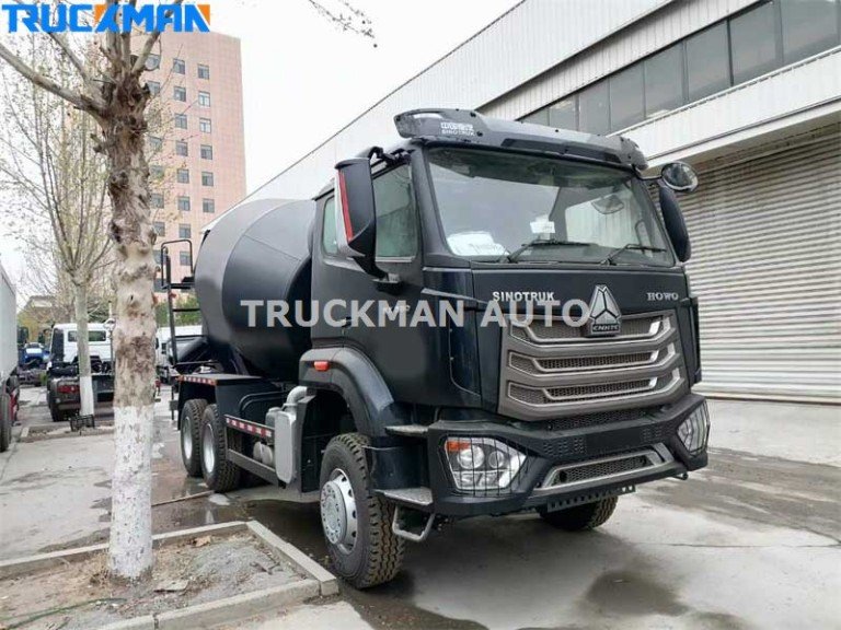 Caminhão betoneira SINOTRUCK HOWO NX 6x4 metros cúbicos para venda