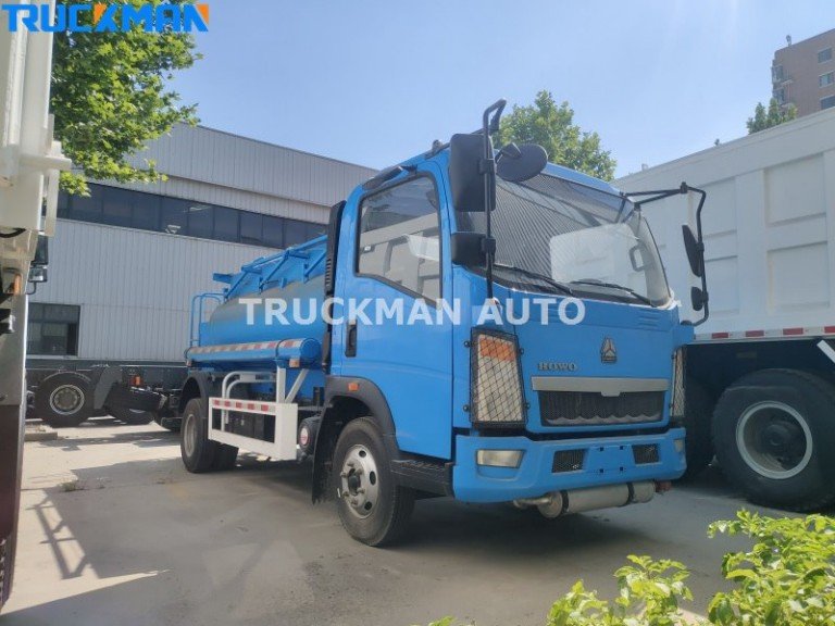 SINOTRUK 5000 Litros Caminhão tanque de combustível