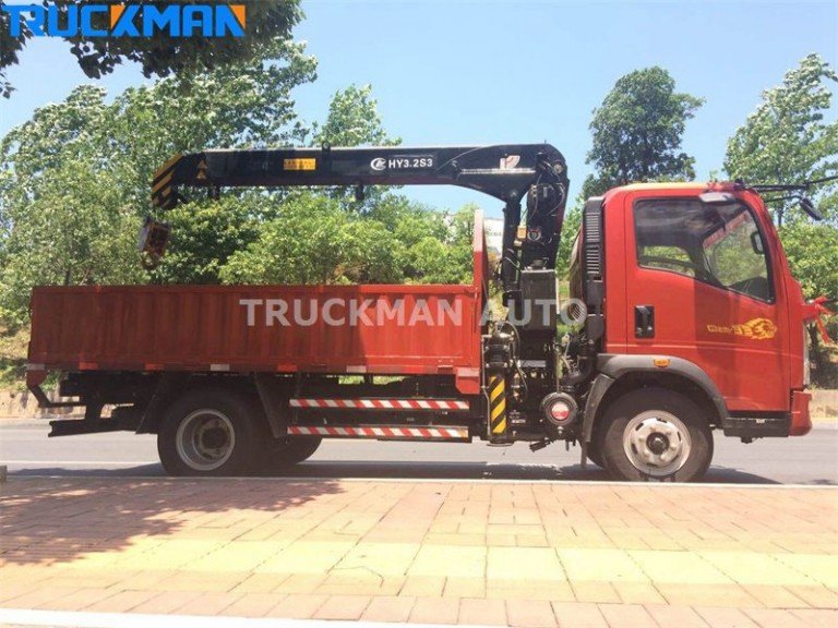 Caminhão guindaste de carga SINOTRUK Caminhão guindaste de braço reto