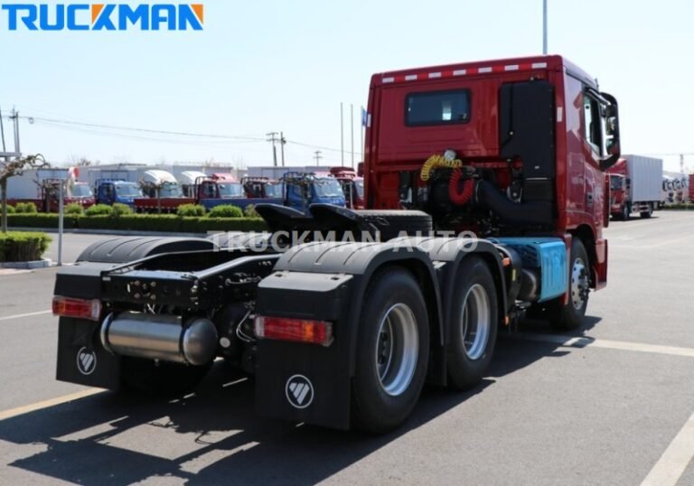 Caminhão trator FOTON 6x4